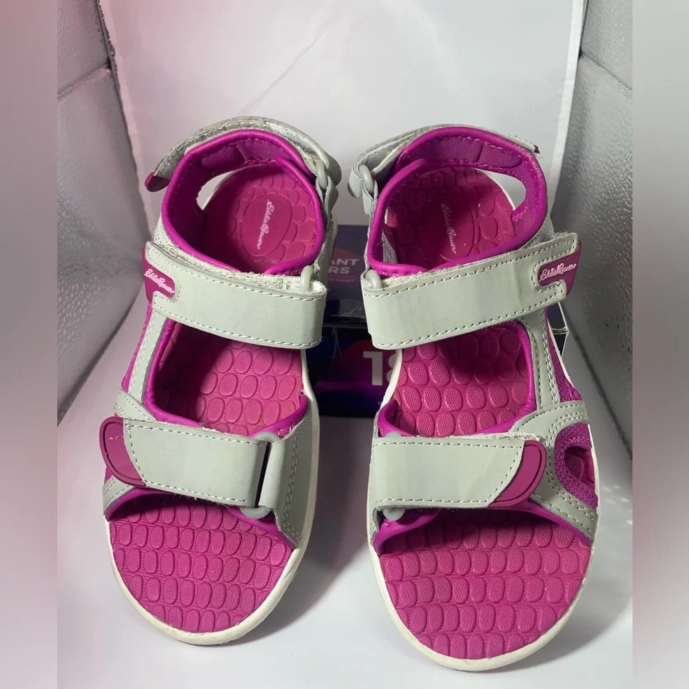 Eddie‎ Bauer Girls Sandals. Size 2